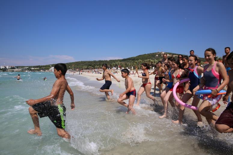 BUCALI 1000 ÇOCUK ÇEŞME TATİLİ YAPTI
