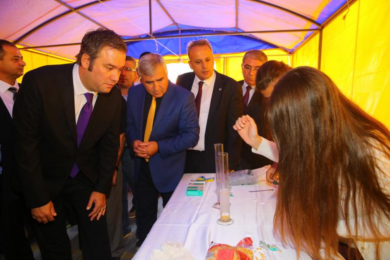 BUCA’DA ‘BİLİM’ SOKAĞA TAŞTI