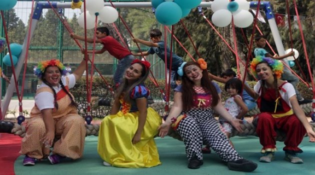 Büyükpark’taki Çocuk Oyun Alanı Göz Kamaştırdı