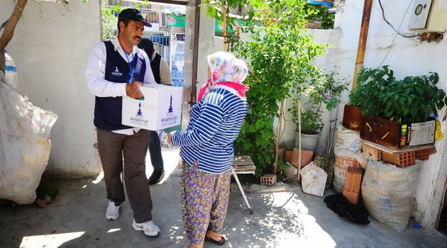 Büyükşehir, 40 bin aileye erzak yardımı yapacak