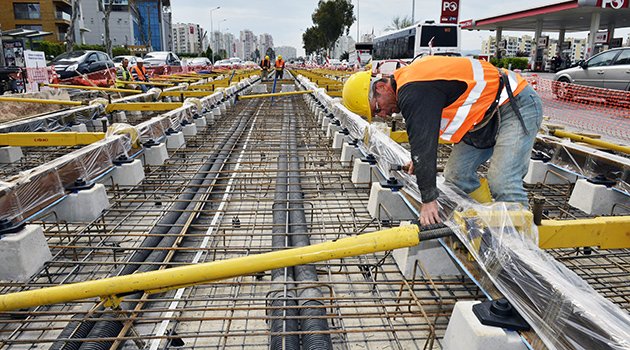 Büyükşehir Tramvay'ı Çiğli'ye Kadar Uzatıyor