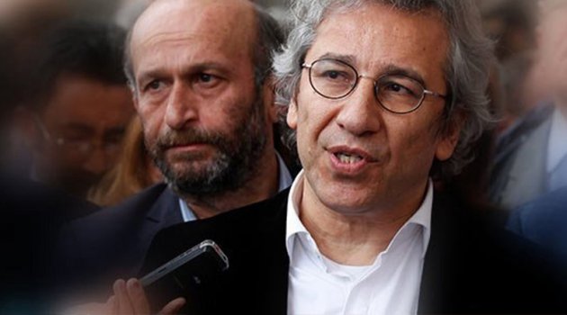Can Dündar'a Adliye Önünde Silahlı Saldırı!
