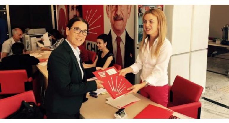 CHP'Lİ NURGÜL UÇAR ADAYLIK BAŞVURUSUNU YAPTI