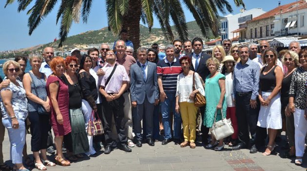 CHP Foça İlçe Örgütü Bayramlaştı