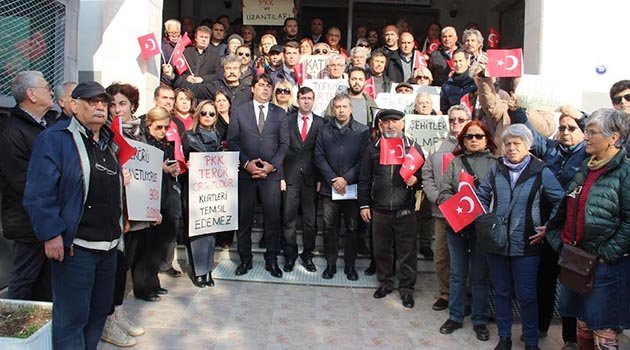 CHP Foça İlçe Örgütü Foça İlçe Emniyet Müdürlüğünü Ziyaret Etti