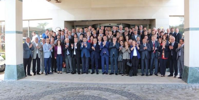 CHP İZMİR'DE ÇALIŞTAY MESAİSİ