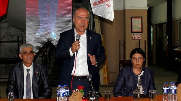 CHP’li Bakan Sivil Memurlarla Buluştu