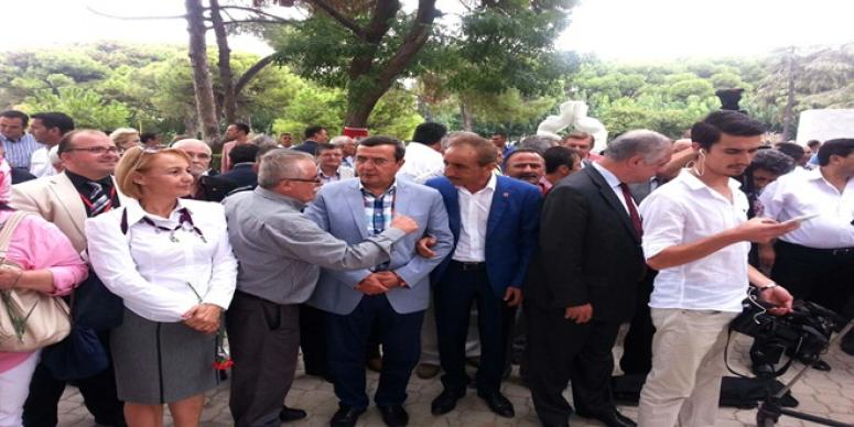 BAŞKAN BATUR CHP BAYRAMLAŞMALARINA KATILDI