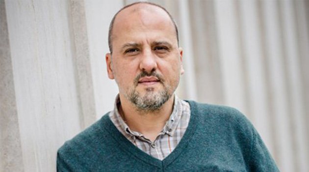 CHP'li Vekil Ahmet Şık'la Konuştu