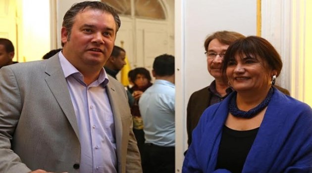 Çirkin Kralın Kızı Buca'dan Seslendi