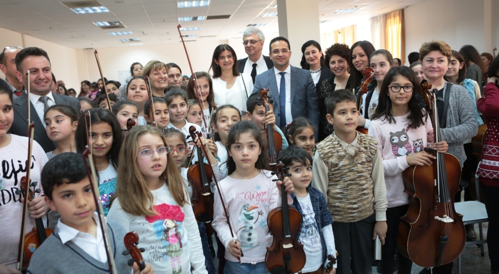 Çocuk dostu kentten, Çocuk Senfoni Orkestrası