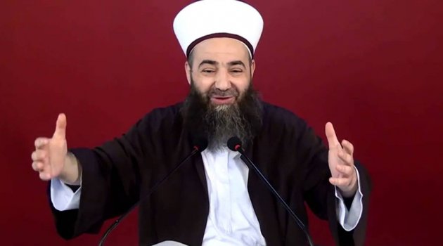 Cübbeli Ahmet: Satranç Oynayanlar Lanetlenmiştir