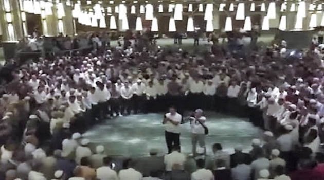 Cumhurbaşkanlığı Külliyesi'nde Zikir Töreni