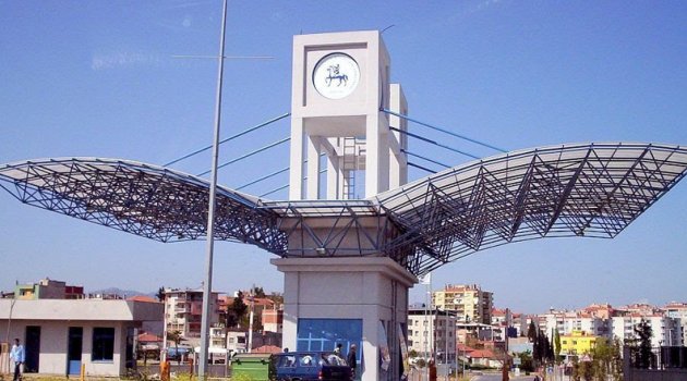 Darbecinin DEÜ'deki Kardeşi Açığa Alındı