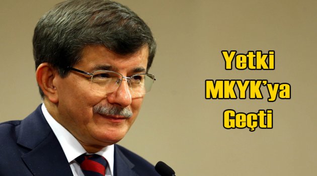 Davutoğlu'na MKYK Darbesi; Teşkilatların sorumluluğu alındı!