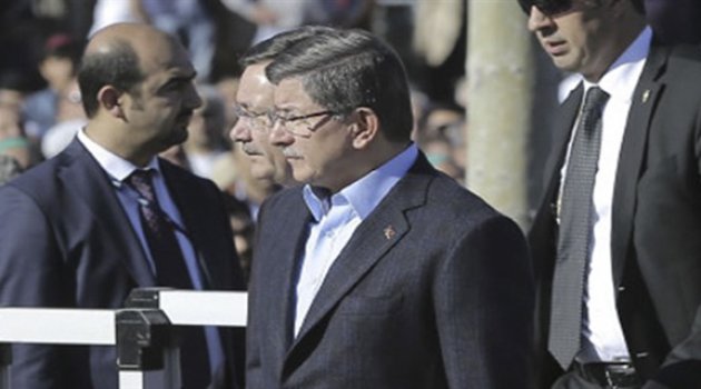 Davutoğluna Tehdit