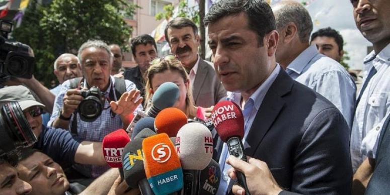 DEMİRTAŞ:KATLEDİLEN BİZ SUÇLANAN DA BİZ