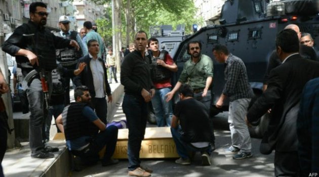 Diyarbakır'da askeri aracın çarptığı kadın öldü!