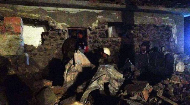 Diyarbakır'da karakola bombalı saldırı! 3 Şehit 22 Yaralı
