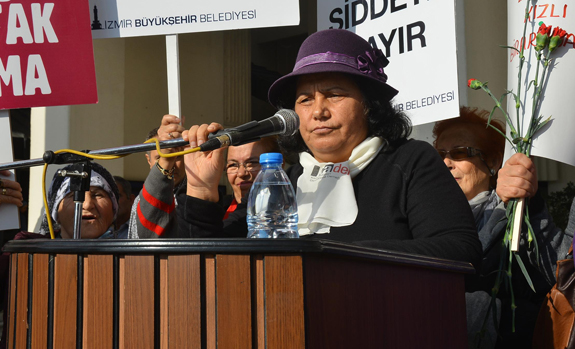 KIZBES AYDIN; ‘KADIN SİYASETİ İÇİN ADAYIM’