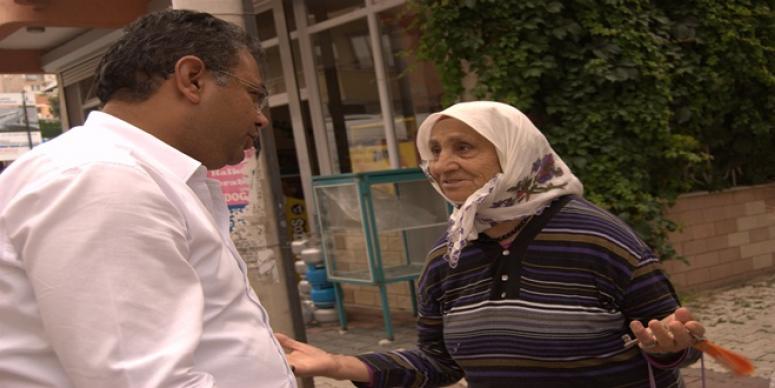 İZMİR İKİNCİ BÖLGEDE HÜSEYİN SEZER’E DESTEK ÇIKARMASI