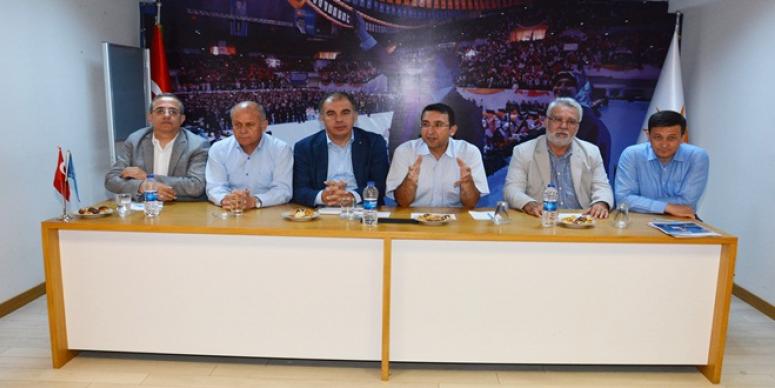 AK PARTİ İZMİR’DE HAFTAYA YOĞUN BAŞLADI