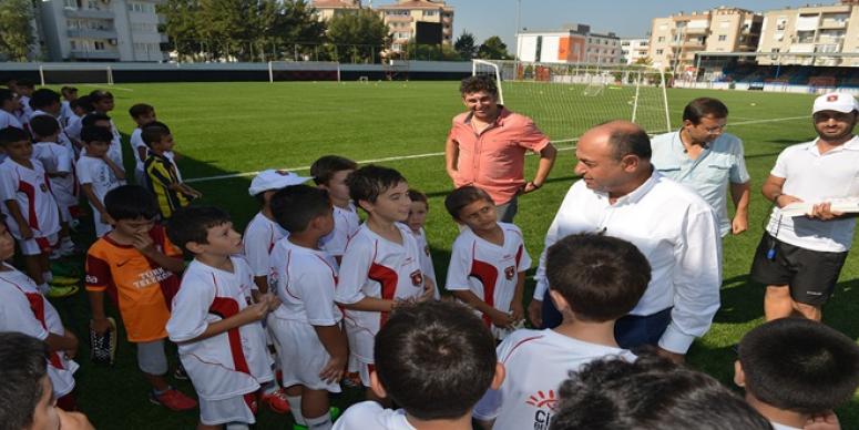 YAZ SPOR OKULLARINDA MUTLU SON