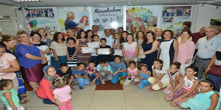 ÇİĞLİ BELEDİYESİ’NİN YAZ DÖNEMİ RESİM KURSİYERLERİNDEN MUHTEŞEM SERGİ