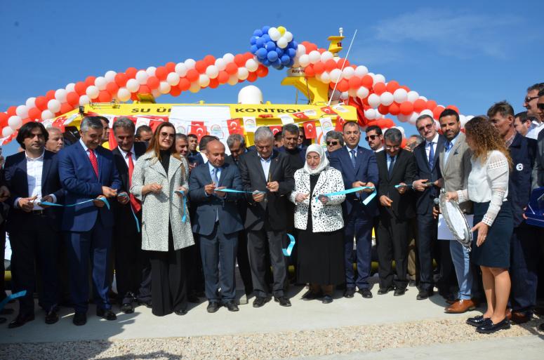 BAKAN ARZU REİSBEY’İ TÖRENLE HİZMETE AÇTI!