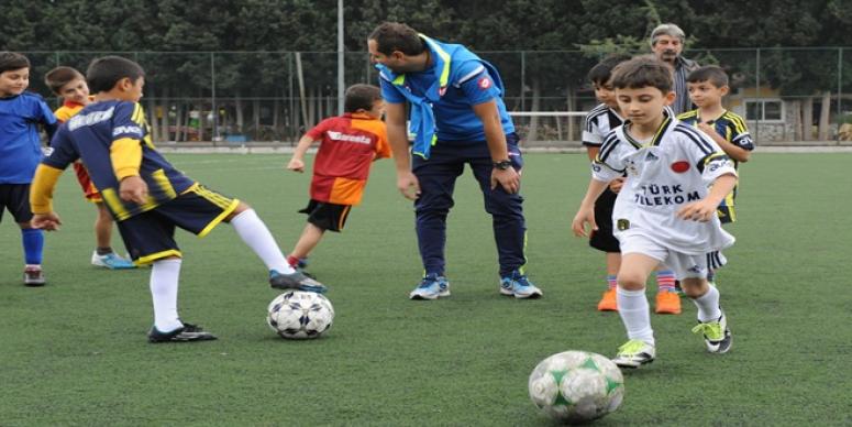 GELECEĞİN FUTBOL YILDIZLARI BUCA’DA YETİŞİYOR