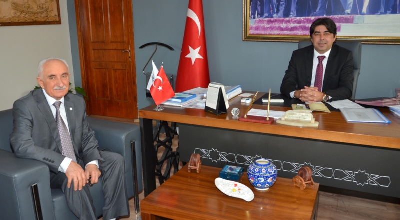 TÜRK KIZILAYI FOÇA ŞUBESİ, BAŞKAN DEMİRAĞ’I ZİYARET ETTİ