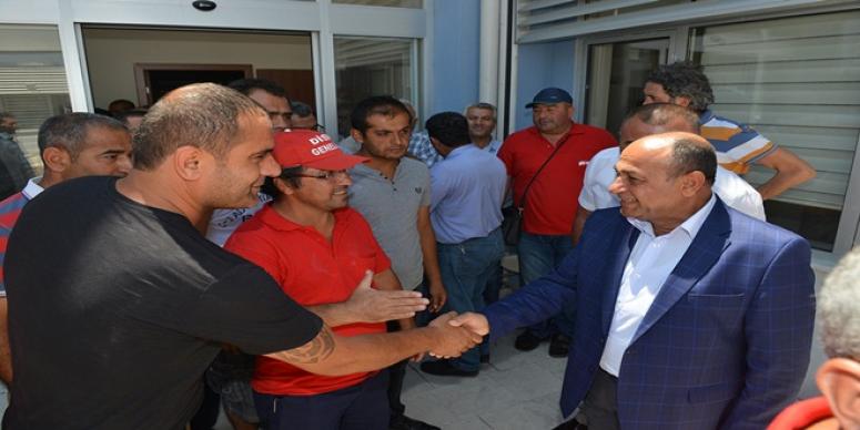 BAŞKAN ARSLAN PERSONELİN RAMAZAN BAYRAMI’NI KUTLADI
