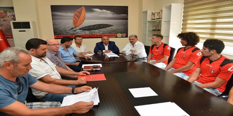 ÇİĞLİ BELEDİYE SPOR’AFLAŞ TRANSFERLER