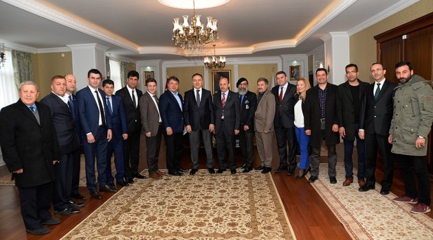 Egeli Erzurumlulardan anlamlı ziyaret