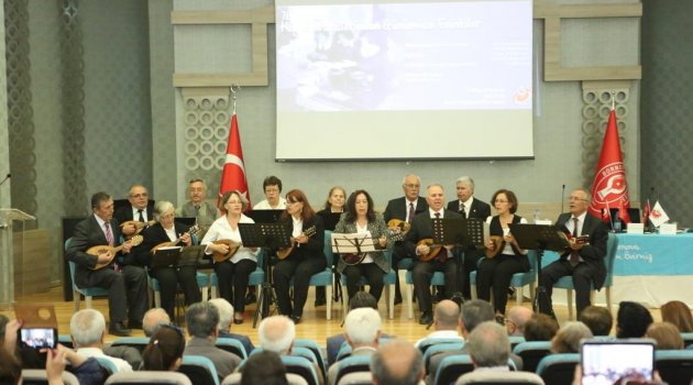 Eğitim çınarları Bornova’da buluştu