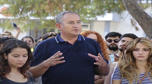 Eğitim hakkı kutsaldır engellenemez