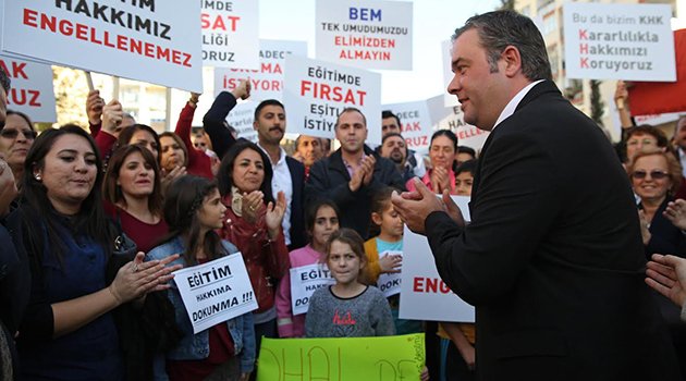 ”Eğitim Hakkımızı Geri İstiyoruz”