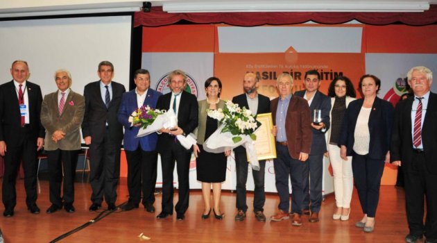 Eğitim Sistemi Balçova’da masaya yatırıldı