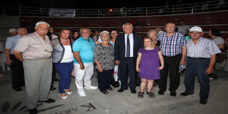 KARABAĞLAR’DA GÜN EMEKLİLERİN GÜNÜ