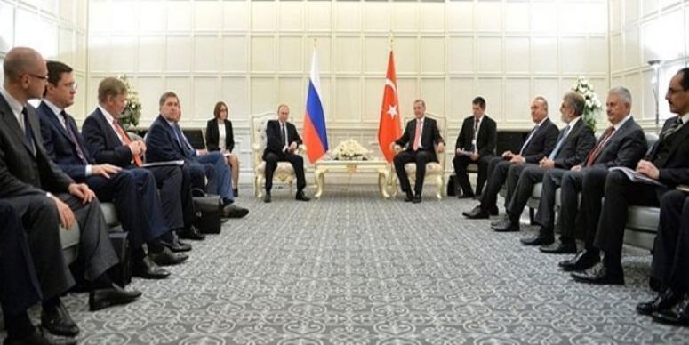 ERDOĞAN VE PUTİN BAKÜ'DE GÖRÜŞTÜ