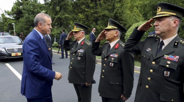 Erdoğan'dan Darbe Girişiminin Ardından Genelkurmay Başkanlığı'na İlk Ziyaret