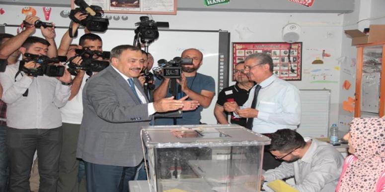 DEMOKRASİ İÇİN ÖNEMLİ BİR GÜN