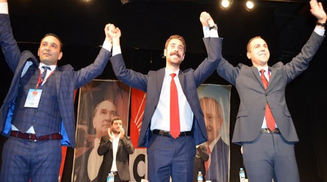 CHP İZMİR İL GENÇLİĞİ BAŞKANINI SEÇTİ!