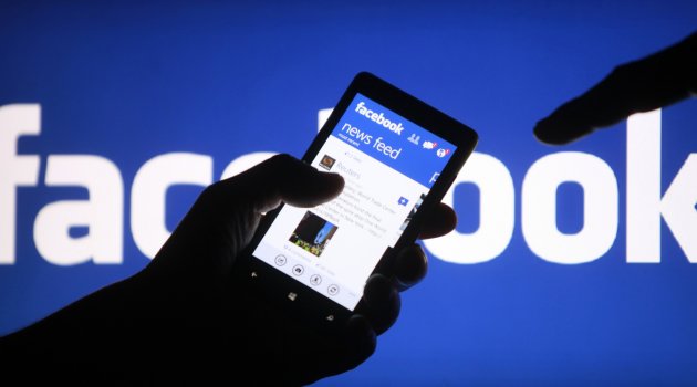 Facebook Şifrelerinizi Değiştirin!