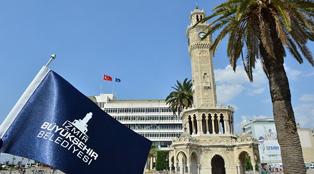 Fitch’den İzmir’e Güzel Haber