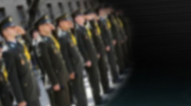 FLAŞ! 100 Rütbeli Asker Tutuklandı!