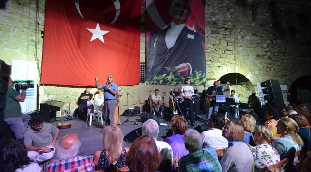 FOÇA’NIN KARA TAŞINA, ATAOL BEHRAMOĞLU’DA BASTI