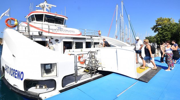 Foça'dan sonra Mordoğan'a da gemi seferi
