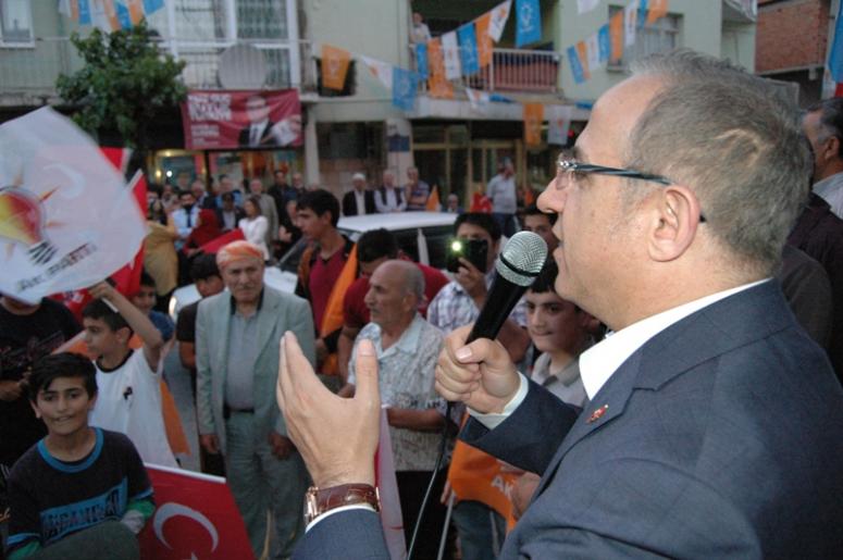 SÜREKLİ’DEN GÖÇMENLERE DAVULLU ZURNALI ZİYARET