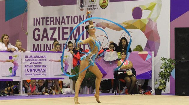 Gaziemir’de Cimnastik Şöleni Yaşandı